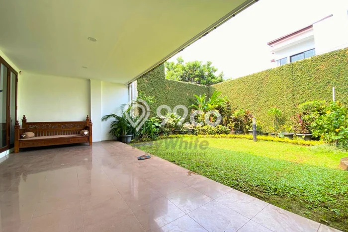 Jual Rumah Mewah Elegan Dengan View Eksklusif di Cawang, Jakarta Timur Jual Rumah Mewah Elegan Dengan View Eksklusif di Cawang, Jakarta Timur