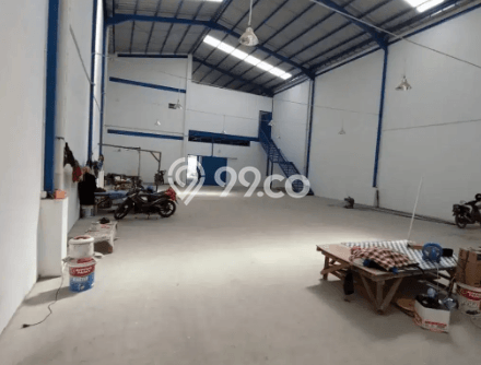 Gudang Disewa di Jakarta Utara dengan LB 1100m2 Area Komersial Ramai Gudang Disewa di Jakarta Utara dengan LB 1100m2 Area Komersial Ramai