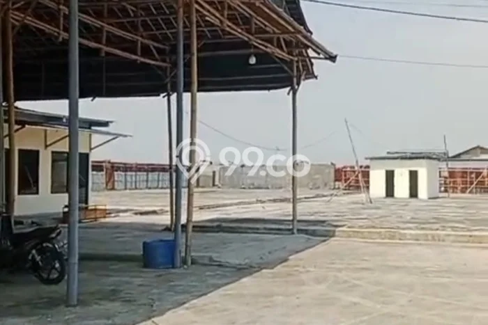 Kavling Tanah untuk Disewa di Dadap Lahan Luas 5600m2 Kavling Tanah untuk Disewa di Dadap Lahan Luas 5600m2