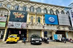 Disewakan Ruko Kawasan Gading Serpong, Luas 256m², Lokasi Premium, Ready Pakai Disewakan Ruko Kawasan Gading Serpong, Luas 256m², Lokasi Premium, Ready Pakai