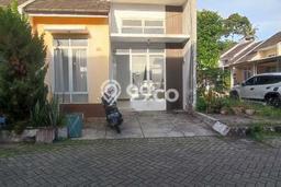 HUNIAN PILIHAN! Rumah kawasan Karawaci, 1 KM, Lingkungan Strategis, LT 108m² LB 74m² HUNIAN PILIHAN! Rumah kawasan Karawaci, 1 KM, Lingkungan Strategis, LT 108m² LB 74m²