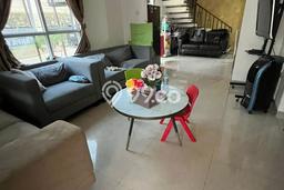 Dijual Rumah Strategis Bagus Punya 4 KT di Karawaci Tangerang SHM Dijual Rumah Strategis Bagus Punya 4 KT di Karawaci Tangerang SHM