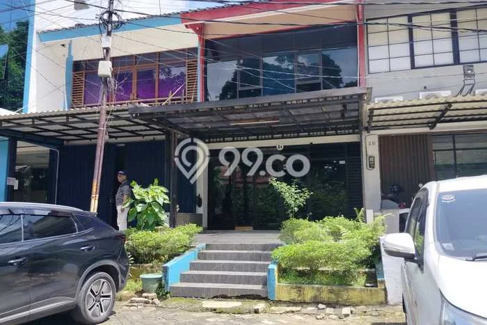 Ruko Disewa di Duren Sawit, Jakarta Timur, LT 75m2 / LB 150m2 Ruko Disewa di Duren Sawit, Jakarta Timur, LT 75m2 / LB 150m2