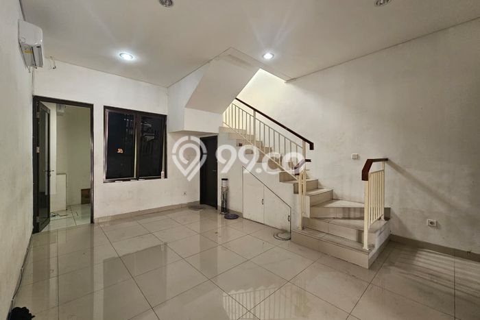 Ruko disewakan lokasi strategis Cakung Jakarta Timur 50m2 Ruko disewakan lokasi strategis Cakung Jakarta Timur 50m2