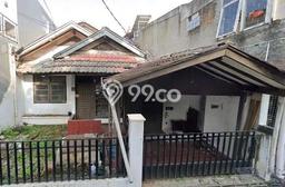 Rumah di Antapani, Bandung, LT 104m2m² LB 75m2m² Rumah di Antapani, Bandung, LT 104m2m² LB 75m2m²