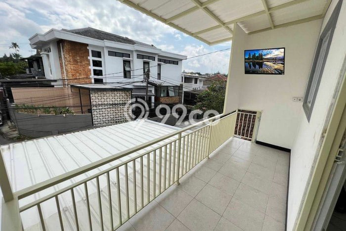 Unit Kost Dijual di Sukajadi dengan 18 Kamar Tidur & Luas Bangunan 270m2 Unit Kost Dijual di Sukajadi dengan 18 Kamar Tidur & Luas Bangunan 270m2