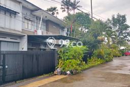 Rumah Berkualitas , Bandung, LT 447m2m² LB 400m2m² Rumah Berkualitas , Bandung, LT 447m2m² LB 400m2m²
