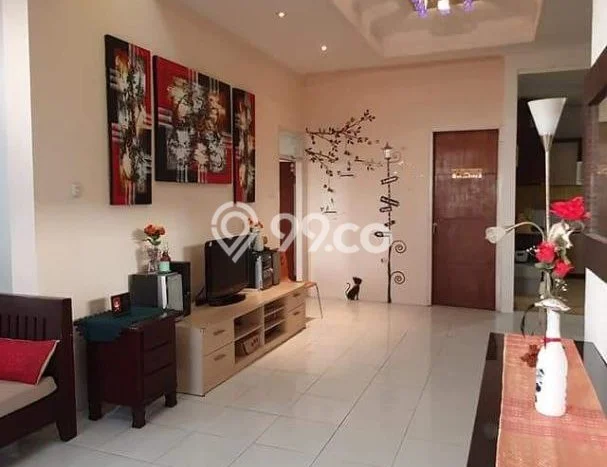 HOT DEAL! Rumah Berkualitas area , Bandung, LT 281m2m² LB 300m2m² HOT DEAL! Rumah Berkualitas area , Bandung, LT 281m2m² LB 300m2m²