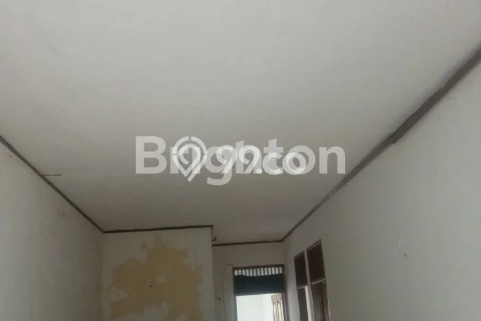 Rumah Luas Asri 4 KT Siap Pakai di Sunter Jakarta Utara Rumah Luas Asri 4 KT Siap Pakai di Sunter Jakarta Utara