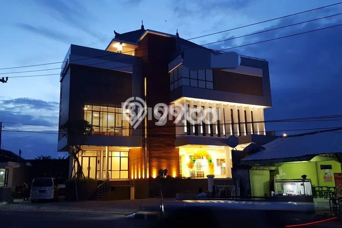 Lokasi Strategis! Dijual Komersial Bisnis di Denpasar Barat, Denpasar Kondisi Baik Lokasi Strategis! Dijual Komersial Bisnis di Denpasar Barat, Denpasar Kondisi Baik