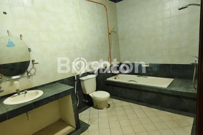 Jarang Ada! Rumah Kontrakan 7 Kamar Nyaman Siap Huni Margonda Jarang Ada! Rumah Kontrakan 7 Kamar Nyaman Siap Huni Margonda