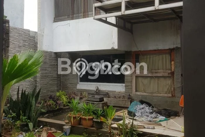 Rumah Elit Modern Siap Huni di Harjamukti Depok Rumah Elit Modern Siap Huni di Harjamukti Depok