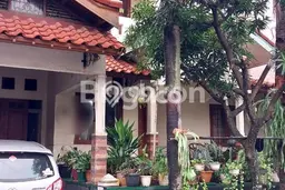 Ready to Use! Premium House LT 200m2 Desain Elegan di Margonda Ready to Use! Premium House LT 200m2 Desain Elegan di Margonda