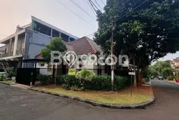 Rumah di Sukmajaya, 2 KM, Area Asri, LT 220m² Bangunan 180m² Rumah di Sukmajaya, 2 KM, Area Asri, LT 220m² Bangunan 180m²