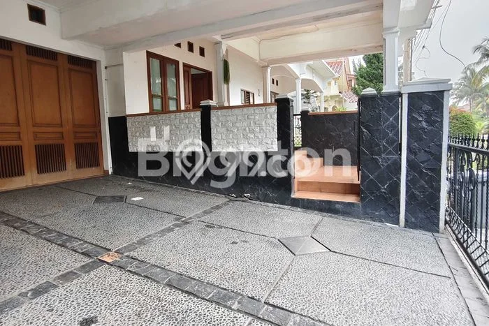 Disewakan! Rumah 7 Kamar Tidur &
5 Kamar Mandi di Margonda, Depok Disewakan! Rumah 7 Kamar Tidur &
5 Kamar Mandi di Margonda, Depok
