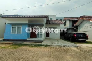 Disewakan Rumah Harga Terjangkau di Margonda Depok Punya 2 KT Disewakan Rumah Harga Terjangkau di Margonda Depok Punya 2 KT