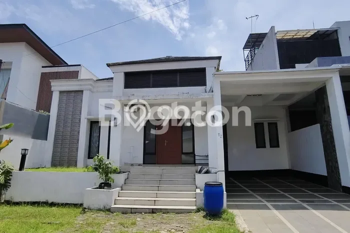 Rumah Mewah LB 120m2 Siap Pakai Desain Elegan di Sukmajaya, Depok Rumah Mewah LB 120m2 Siap Pakai Desain Elegan di Sukmajaya, Depok