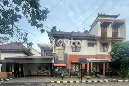 Ready to Use! Luxury House LT 495m2 Desain Modern di Sukmajaya Ready to Use! Luxury House LT 495m2 Desain Modern di Sukmajaya