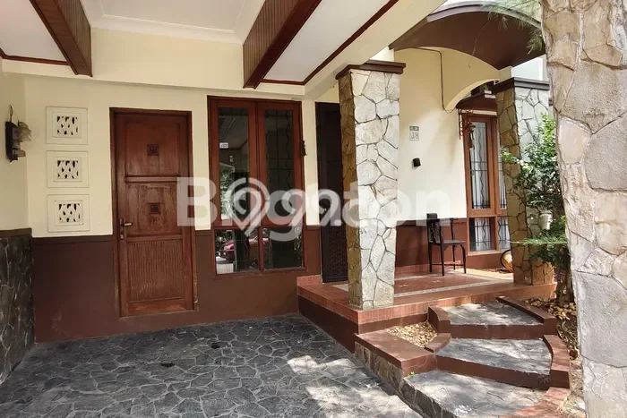 Disewakan! Rumah 3 Kamar Tidur &
3 Kamar Mandi di Sukmajaya, Depok Disewakan! Rumah 3 Kamar Tidur &
3 Kamar Mandi di Sukmajaya, Depok