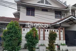 For Sale! Premium House LT 215m2 Desain Elegan di Tanjung Barat For Sale! Premium House LT 215m2 Desain Elegan di Tanjung Barat