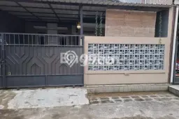For Sale Rumah 2 Kamar Lokasi Ideal Nyaman dan Strategis di Tajur Halang For Sale Rumah 2 Kamar Lokasi Ideal Nyaman dan Strategis di Tajur Halang
