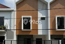 Dijual Rumah Modern 5 KT di Meruya, Jakarta Barat Dijual Rumah Modern 5 KT di Meruya, Jakarta Barat