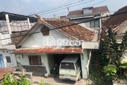 Jual Rumah Luas Elegan Dengan View Eksklusif di Caturtunggal, Sleman Jual Rumah Luas Elegan Dengan View Eksklusif di Caturtunggal, Sleman