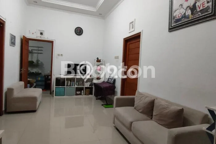 Jual Rumah Minimalis Bagus Punya 3 KT di Depok Sleman SHM Jual Rumah Minimalis Bagus Punya 3 KT di Depok Sleman SHM