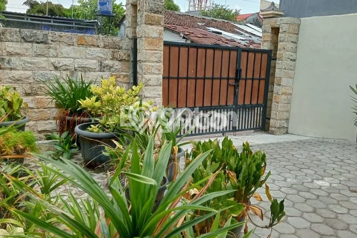 Dijual Cepat Rumah Bagus Siap Huni LB 100m2 di Gondokusuman, Yogyakarta Dijual Cepat Rumah Bagus Siap Huni LB 100m2 di Gondokusuman, Yogyakarta