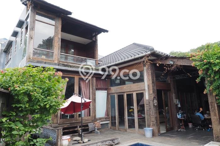 Dijual Rumah Mewah Exclusive di Cilandak, Jakarta Selatan Dijual Rumah Mewah Exclusive di Cilandak, Jakarta Selatan