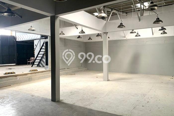 Area Ramai! Gudang Dijual di Cengkareng untuk Bisnis Luas Bangunan 500m2 Area Ramai! Gudang Dijual di Cengkareng untuk Bisnis Luas Bangunan 500m2