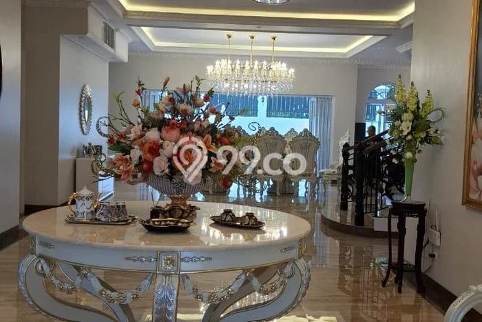 For Sale! Premium House LT 800m2 Desain Elegan di Sentul For Sale! Premium House LT 800m2 Desain Elegan di Sentul