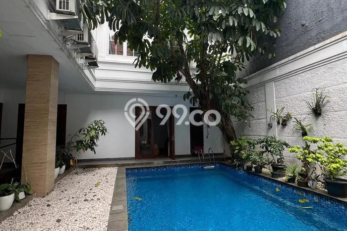 Hunian Mewah LB 1100m2 Siap Pakai Desain Elegan di Pondok Indah, Jakarta Selatan Hunian Mewah LB 1100m2 Siap Pakai Desain Elegan di Pondok Indah, Jakarta Selatan