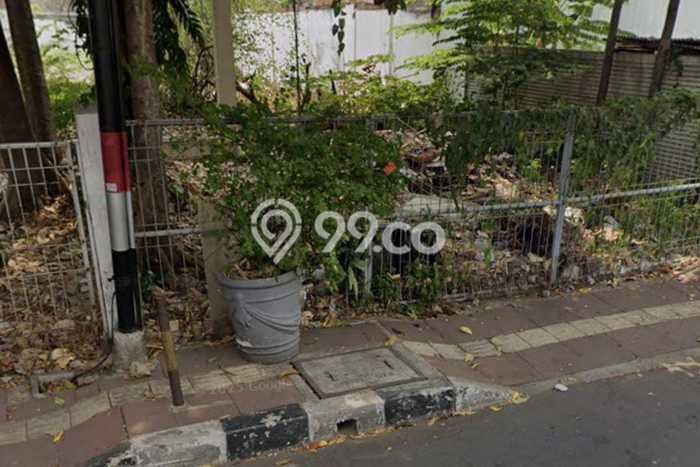 Lahan Kosong Dijual di Menteng, Jakarta Pusat, Luas 1819m2 Area Strategis Lahan Kosong Dijual di Menteng, Jakarta Pusat, Luas 1819m2 Area Strategis