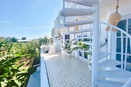 LOKASI TERBAIK! Vila di Seminyak, Area 125m², Kawasan Asri dan aman LOKASI TERBAIK! Vila di Seminyak, Area 125m², Kawasan Asri dan aman