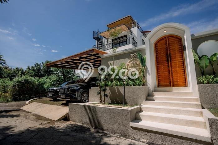 Vila Kawasan , Luas 300m2m², Lokasi Strategis Vila Kawasan , Luas 300m2m², Lokasi Strategis