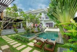 HOT DEAL! Vila di , Luas 1100m2m², Area Prima HOT DEAL! Vila di , Luas 1100m2m², Area Prima