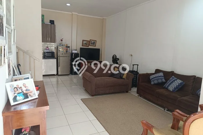 Rumah Strategis Minimalis Lb 80m2 di Setu, Tangerang Selatan Rumah Strategis Minimalis Lb 80m2 di Setu, Tangerang Selatan