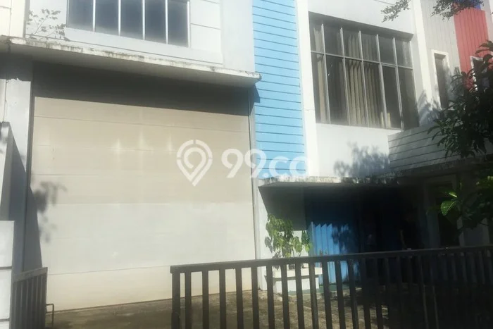 Gudang Kawasan Komersial di BSD City, Luas 369m², For Rent, Ready Digunakan Gudang Kawasan Komersial di BSD City, Luas 369m², For Rent, Ready Digunakan