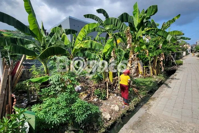 Kavling Tanah untuk Dijual di Abdullah Daeng Sirua, Makassar, Luas 397m2 Kavling Tanah untuk Dijual di Abdullah Daeng Sirua, Makassar, Luas 397m2