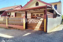 Jual Rumah Eksklusif 4 KT di Abdullah Daeng Sirua, Makassar Jual Rumah Eksklusif 4 KT di Abdullah Daeng Sirua, Makassar
