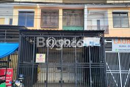 FOR SALE! Ruko di Rappocini Makassar, LT 135m2, LB 330m2 FOR SALE! Ruko di Rappocini Makassar, LT 135m2, LB 330m2