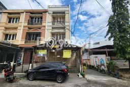 Ruko For Rent di Makassar, Luas 480m², Area Strategis, Akses Bagus Ruko For Rent di Makassar, Luas 480m², Area Strategis, Akses Bagus