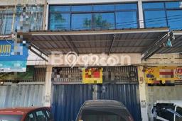 Area Ramai! Ruko Dijual di Somba Opu untuk Bisnis Luas Bangunan 192m2 Area Ramai! Ruko Dijual di Somba Opu untuk Bisnis Luas Bangunan 192m2