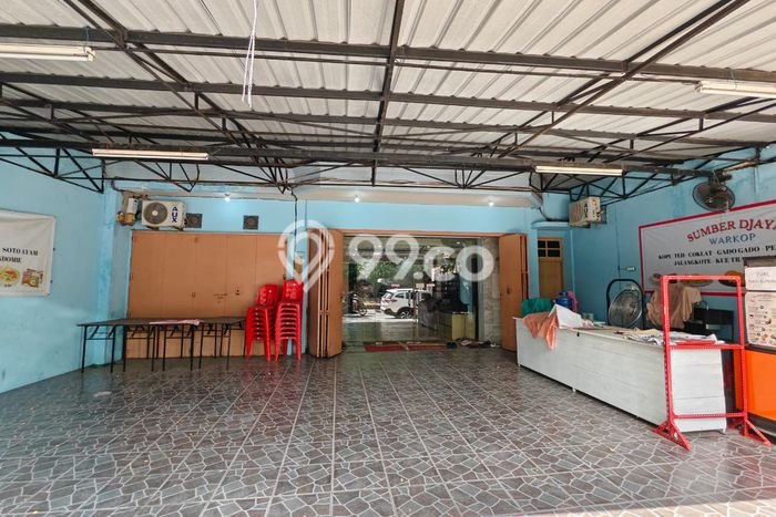For Sale! Premium House LT 220m2 Desain Elegan di Kunjung Mae For Sale! Premium House LT 220m2 Desain Elegan di Kunjung Mae