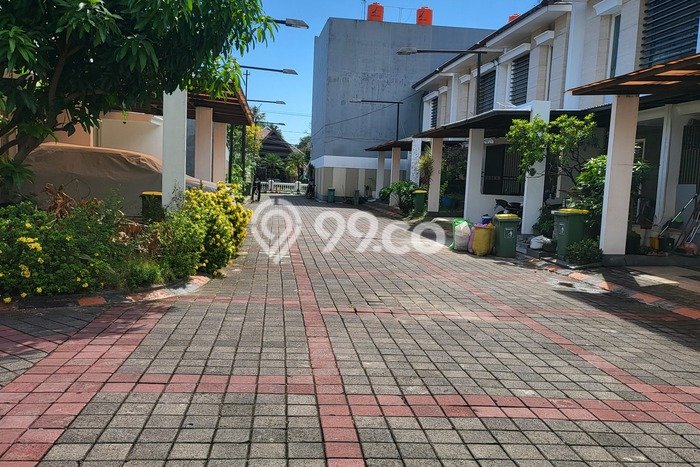 Hunian Elit LB 330m2 Siap Huni Desain Elegan di Bongaya, Makassar Hunian Elit LB 330m2 Siap Huni Desain Elegan di Bongaya, Makassar
