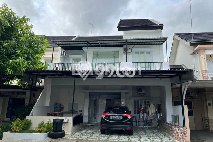 Rumah Elit LB 306m2 Siap Huni Desain Elegan di Parang Tambung, Makassar Rumah Elit LB 306m2 Siap Huni Desain Elegan di Parang Tambung, Makassar