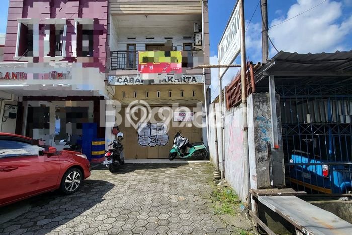 AREA TERSIBUK! Ruko di Panakukkang, Luas 204m², Potensi Tinggi AREA TERSIBUK! Ruko di Panakukkang, Luas 204m², Potensi Tinggi