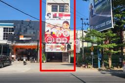 Unit Ruko Dijual di Makassar LT 135m2 & LB 675m2 Unit Ruko Dijual di Makassar LT 135m2 & LB 675m2