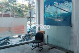 Ruko Disewa di Surabaya dengan LB 270m2 Area Komersial Ramai Ruko Disewa di Surabaya dengan LB 270m2 Area Komersial Ramai